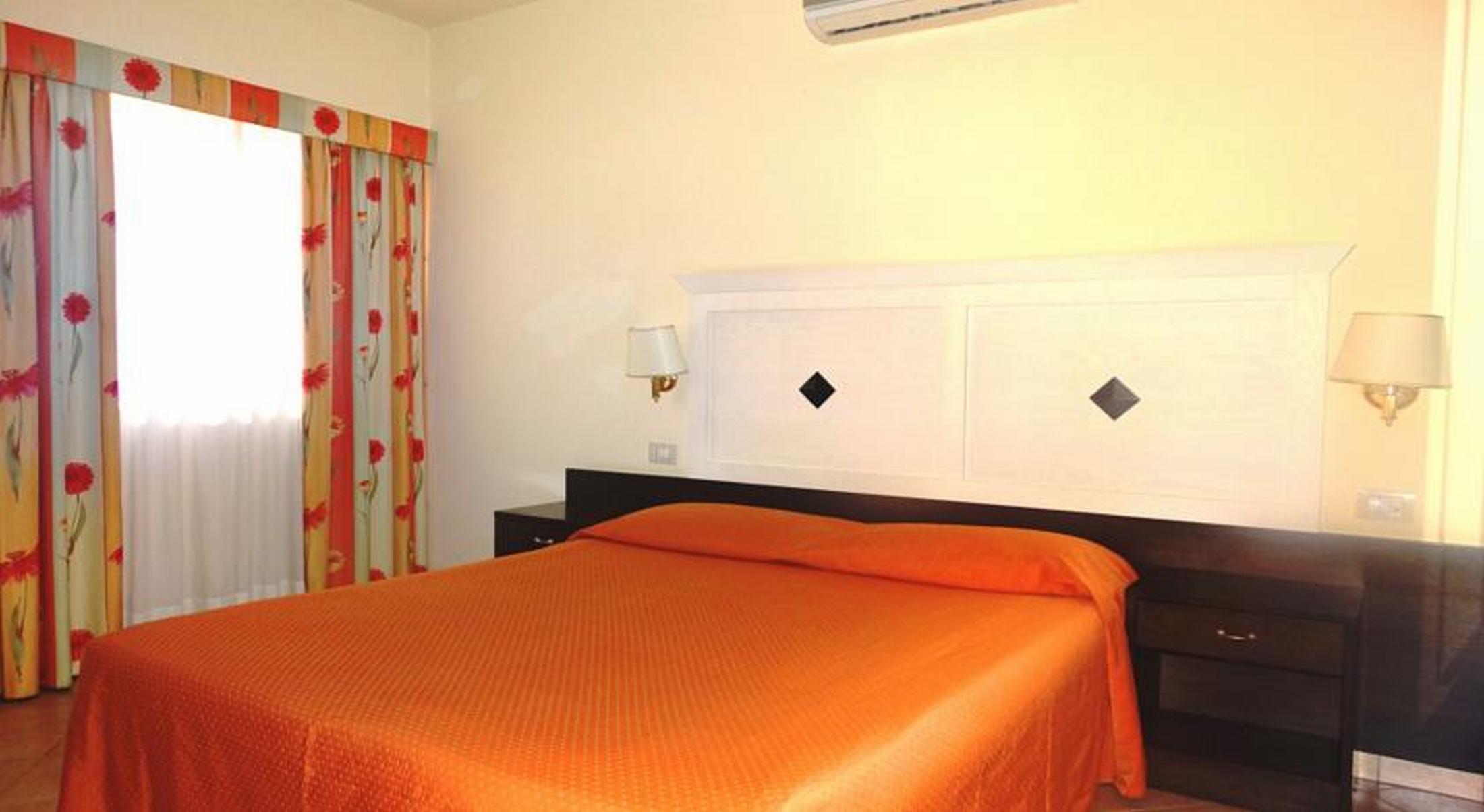 Hotel Orizzonte 레토이아니 외부 사진