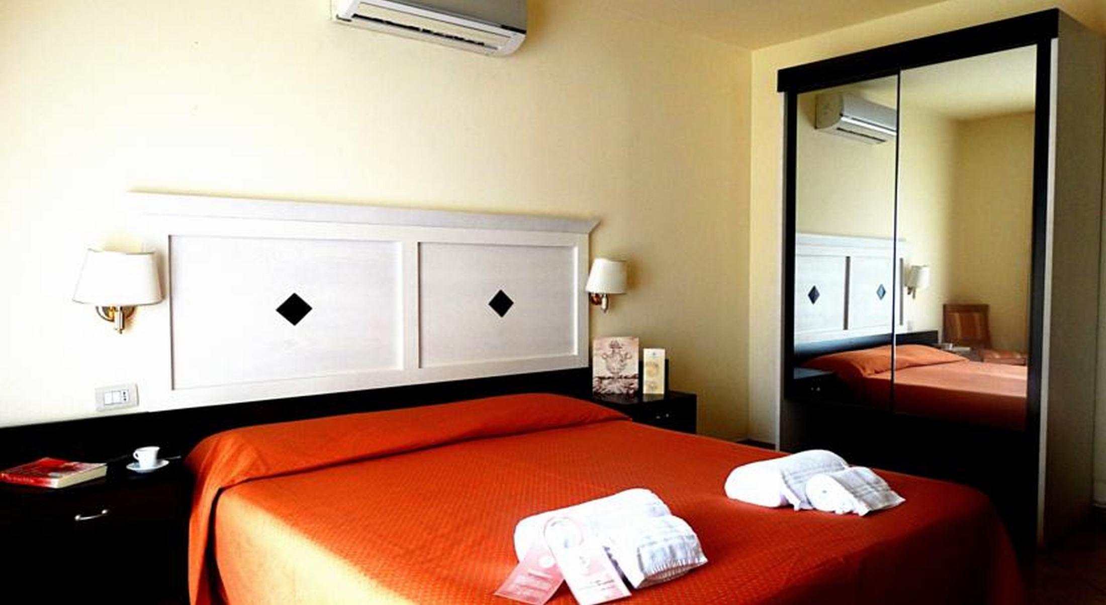Hotel Orizzonte 레토이아니 외부 사진