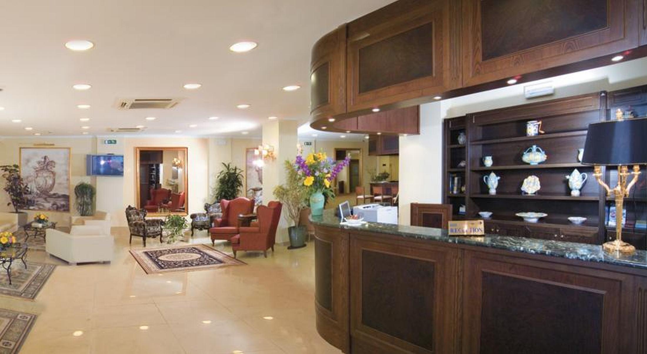 Hotel Orizzonte 레토이아니 외부 사진
