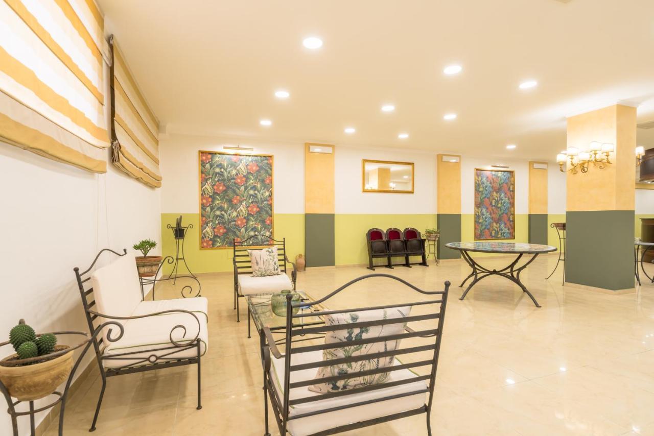 Hotel Orizzonte 레토이아니 외부 사진