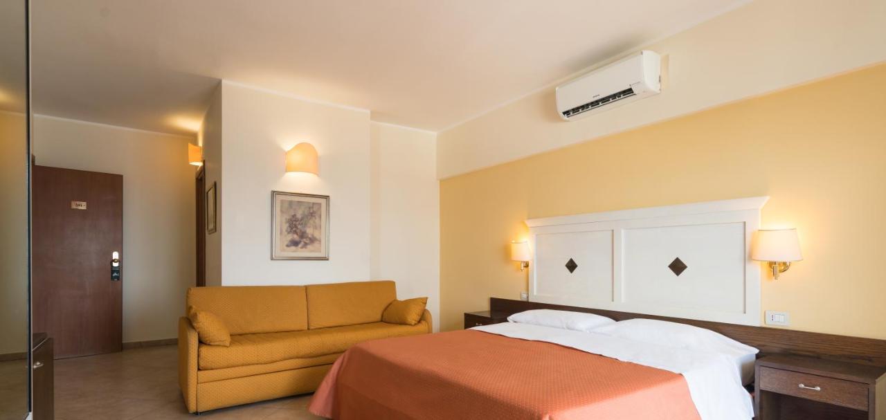 Hotel Orizzonte 레토이아니 외부 사진