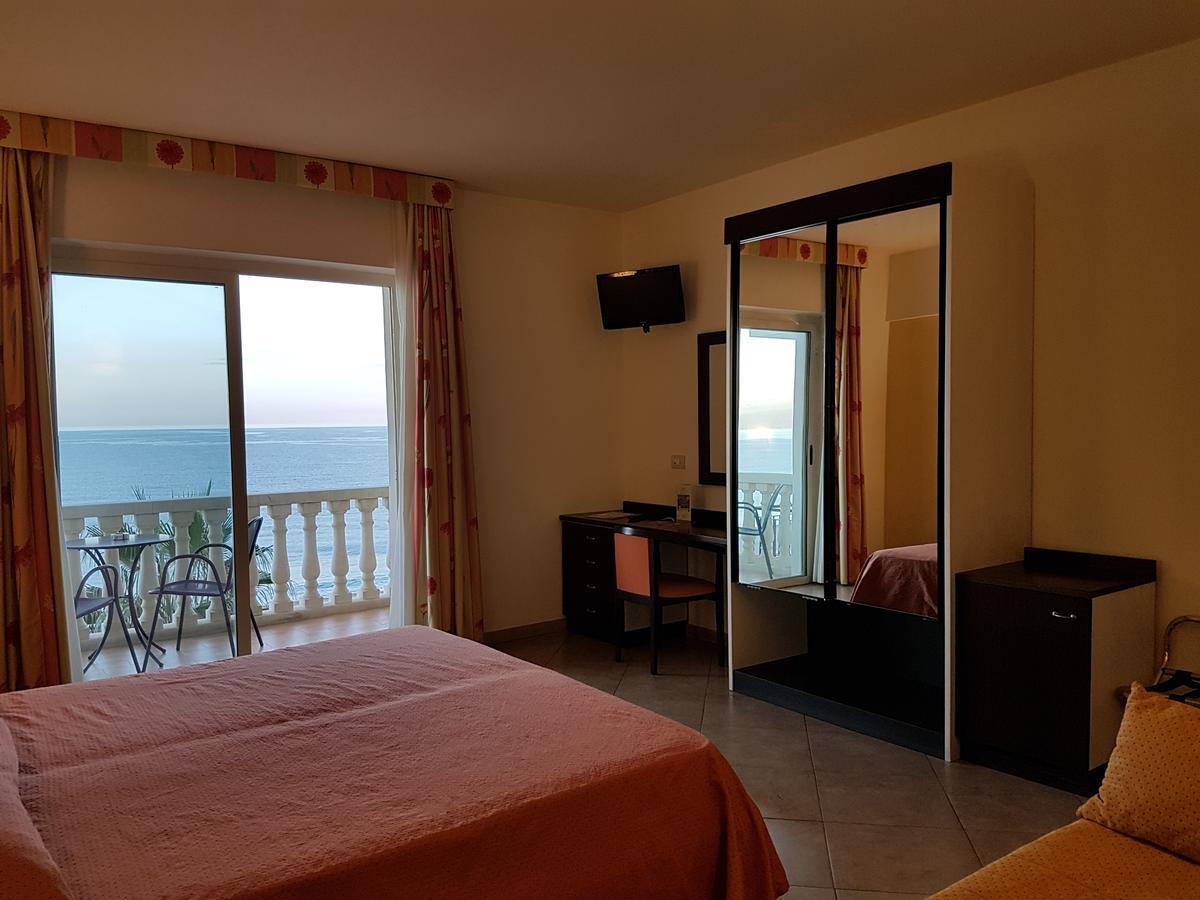Hotel Orizzonte 레토이아니 외부 사진