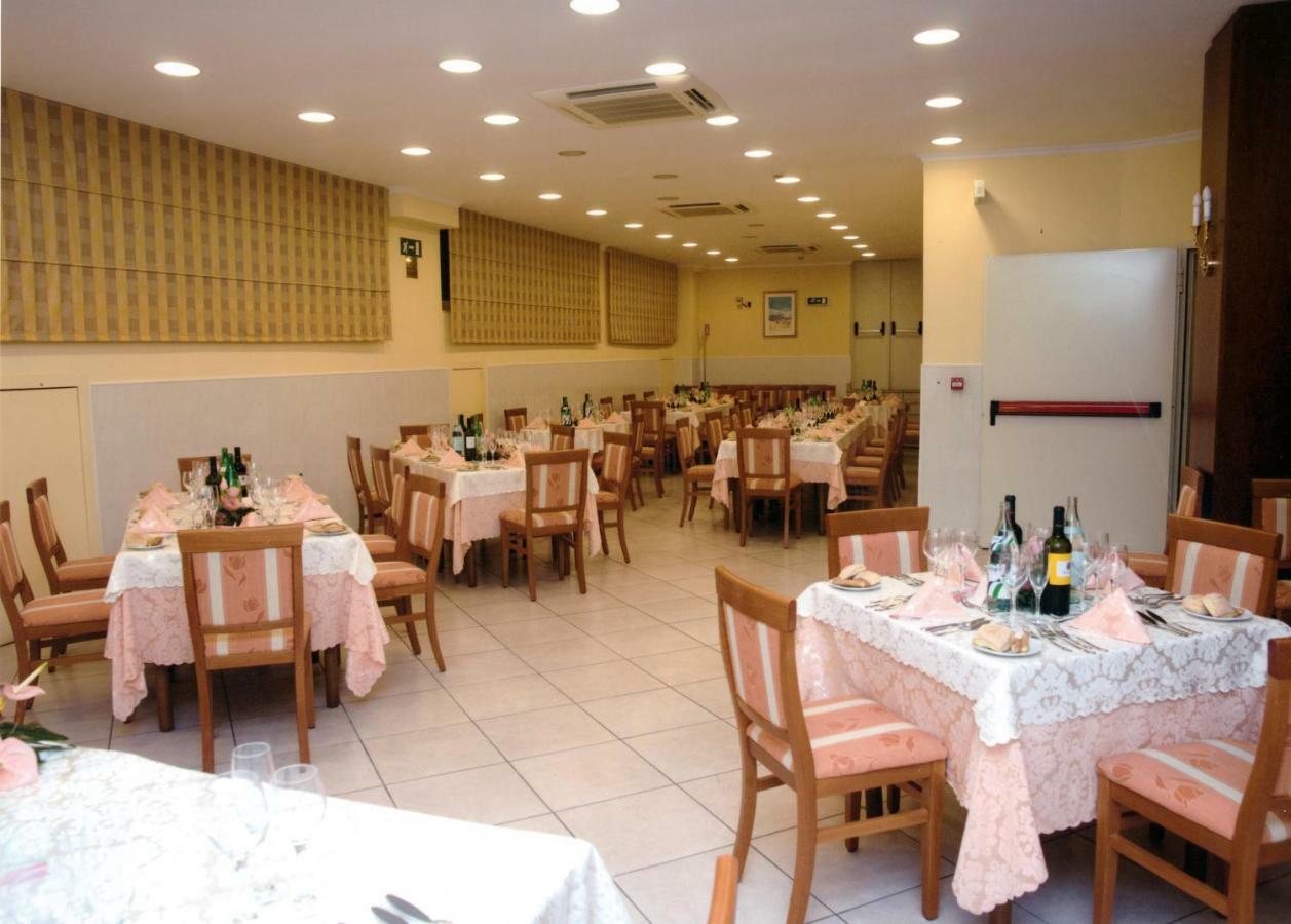 Hotel Orizzonte 레토이아니 외부 사진